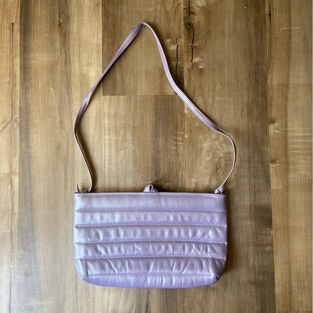 Vintage 80s lavender purple quilted leather bag